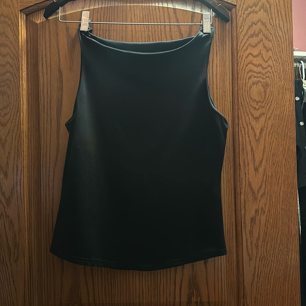 Ny&co tank